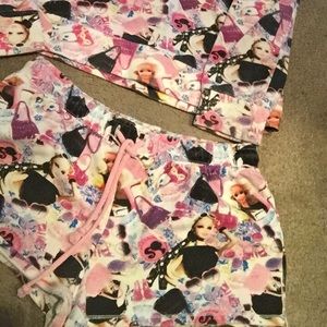 Barbie sweat outfit
